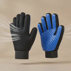 Brushing loose fur off a pet with the grooming glove – Petifo